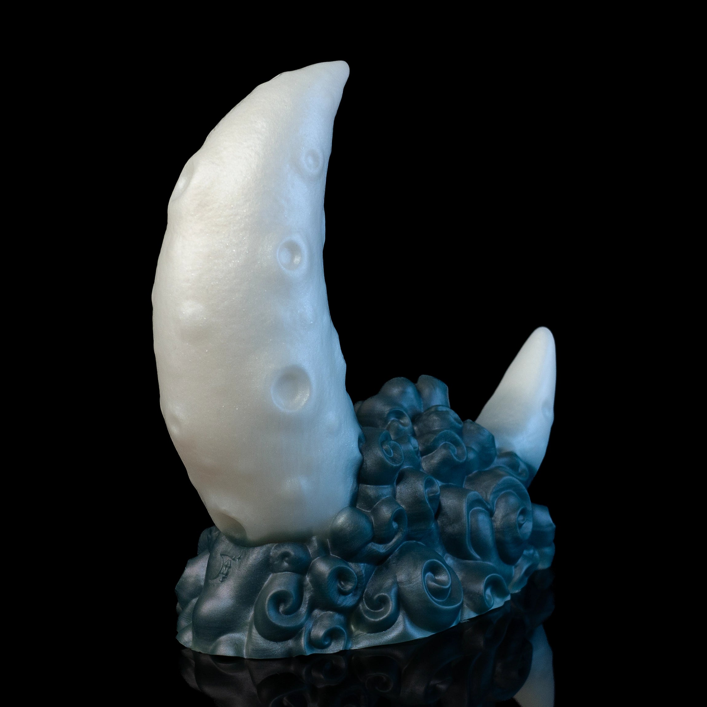 The Moon (One Size)