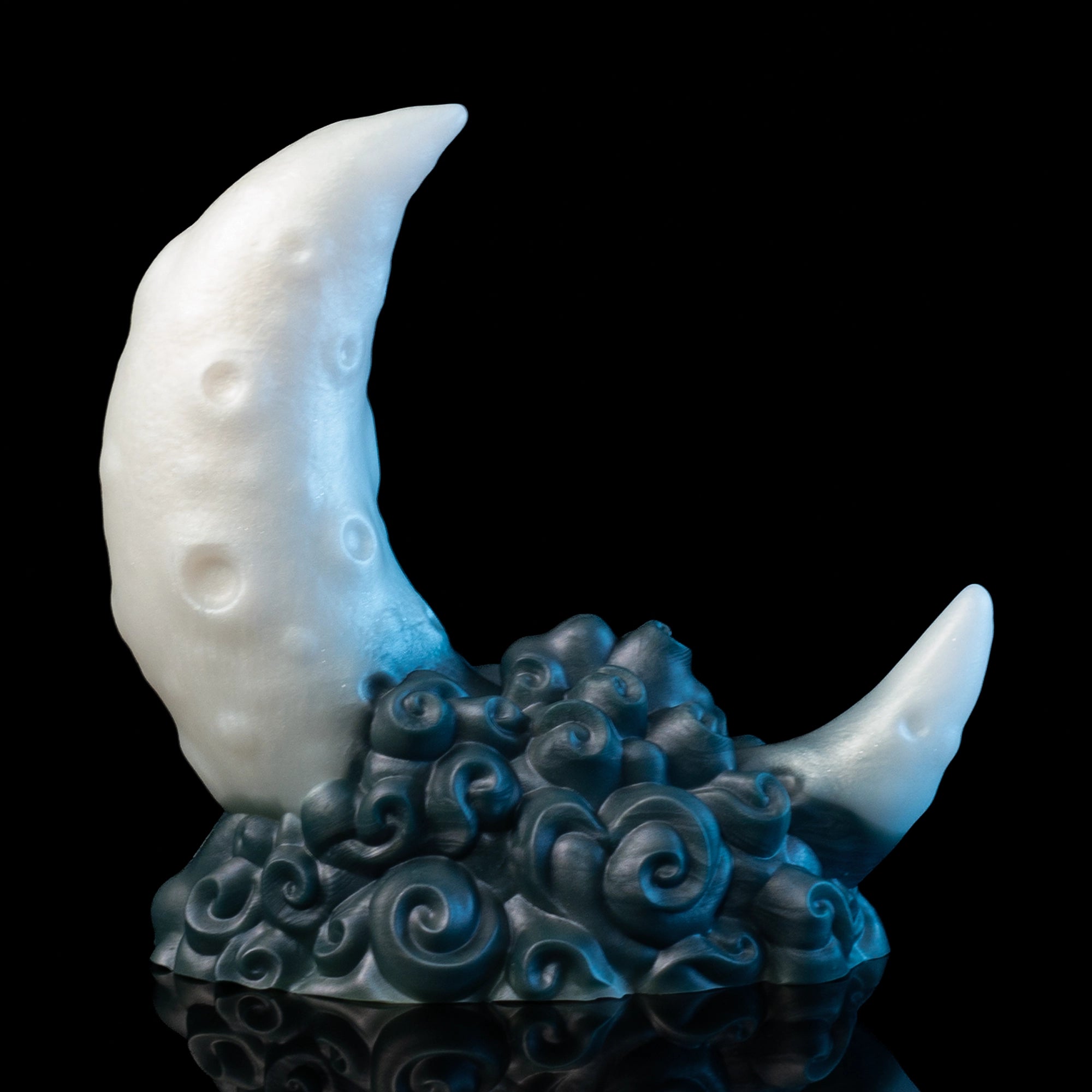The Moon (One Size)
